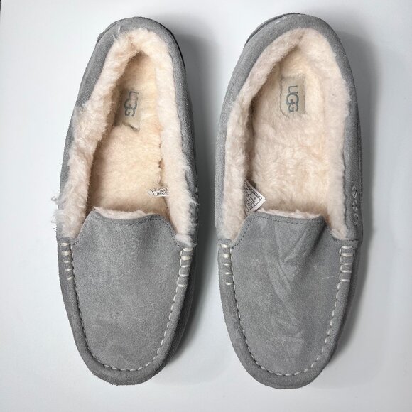 UGG Women Ansley Sheepskin Slipper Light Gray 10 - Picture 1 of 10